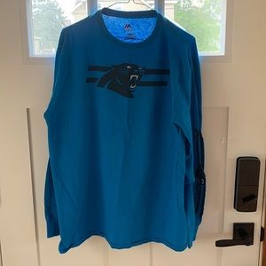 Mens extra large Carolina Panthers Majestic long sleeve shirt